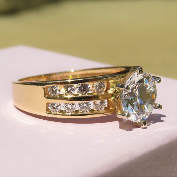 Diamonique 14k yellow gold 6 prong brilliant CZ ring size 7.75 - Picture 2 of 11